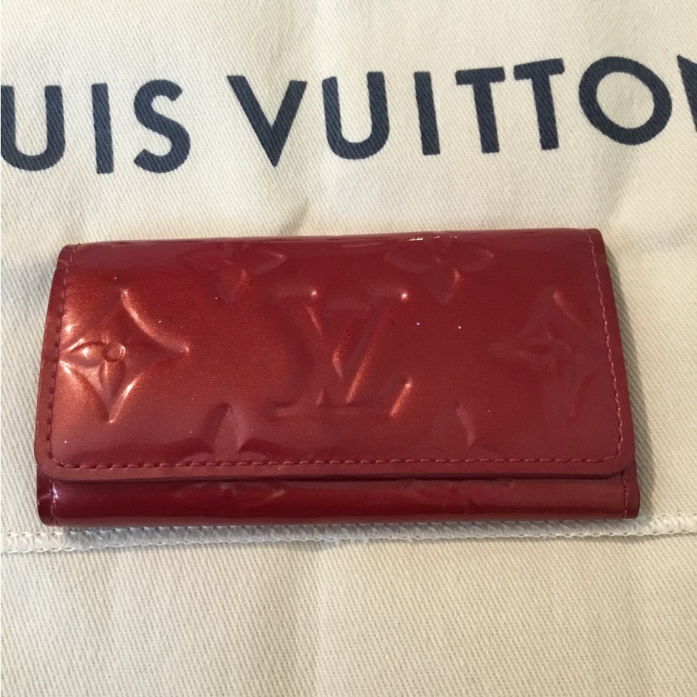 Authentic Louis Vuitton Red Monogram Verdi’s Leather Multi-circles 4 Key Holder